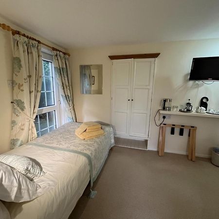 Clos De Vaul Creux Sark Room photo