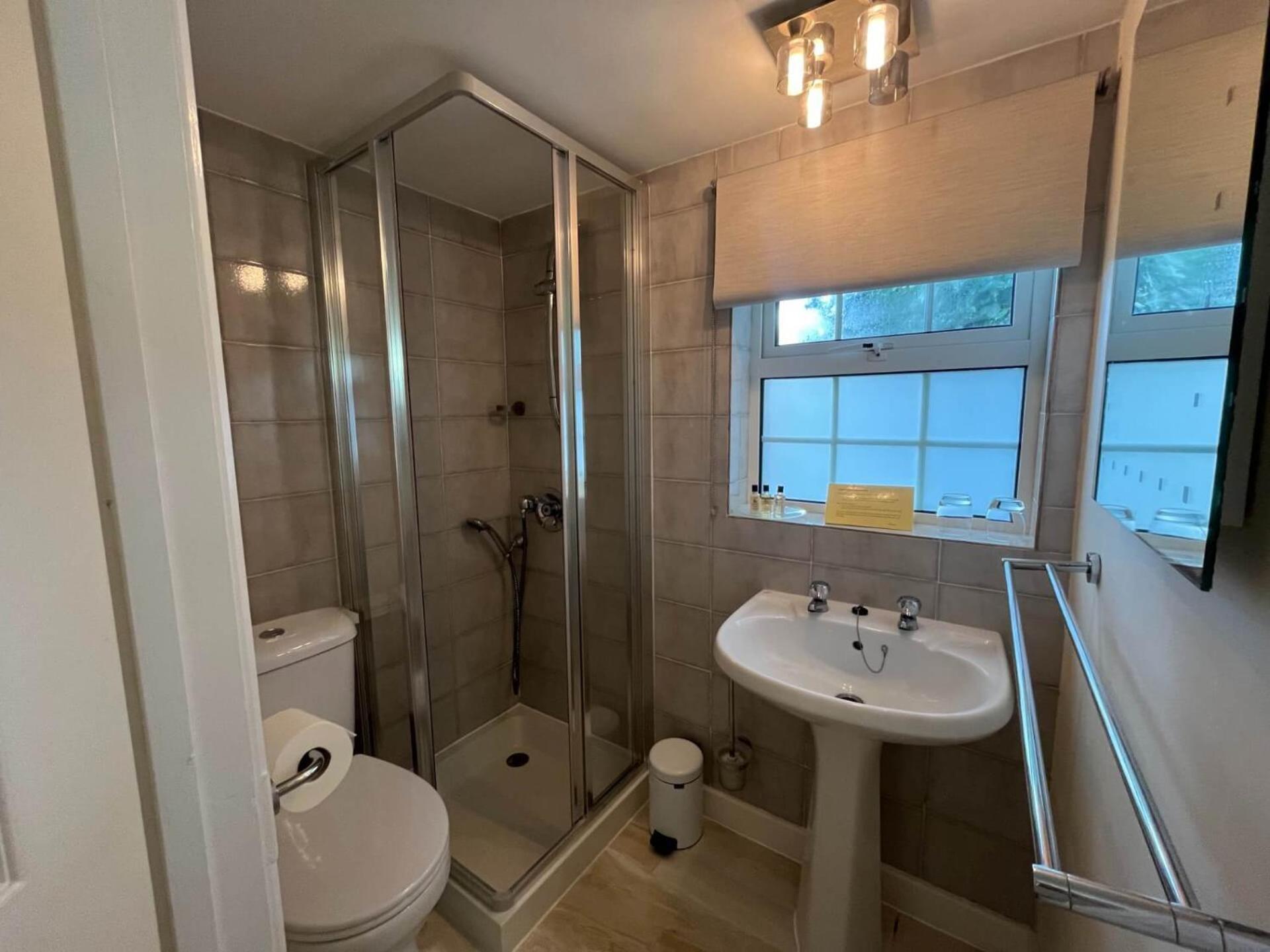 Clos De Vaul Creux Sark Room photo