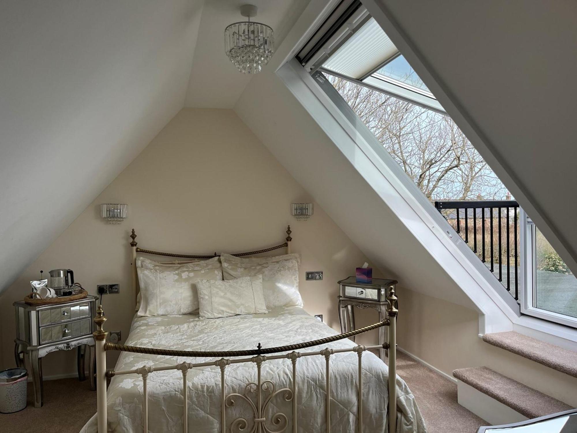 Clos De Vaul Creux Sark Room photo